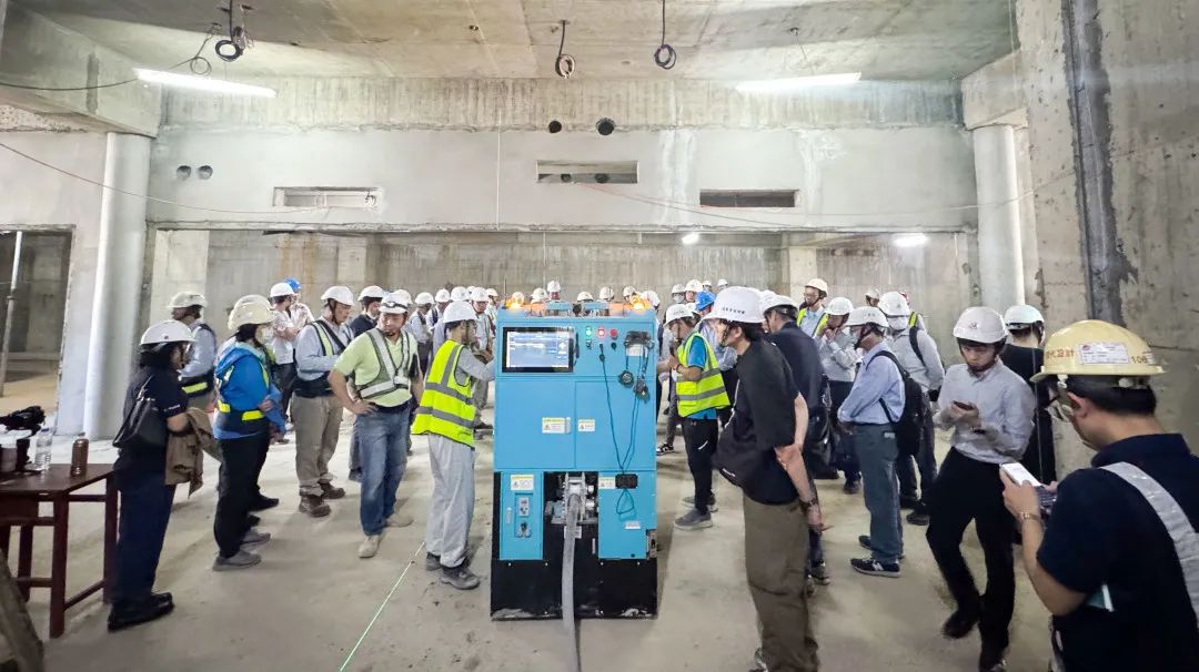 WEIBUILD's Plastering Robot Stuns Taiwanese Construction Industry, Boosting Inte