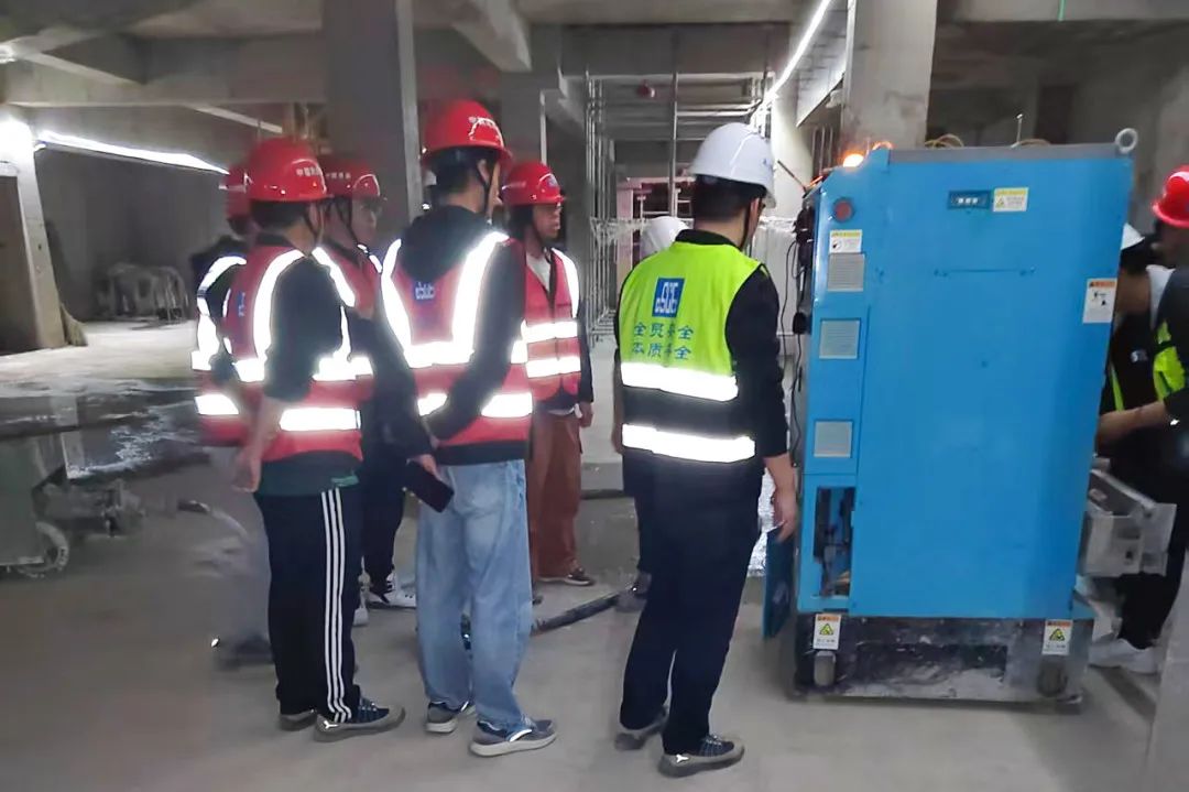 中建八局（上海）與蔚建科技聯合舉辦施工機器人技能培訓大賽(圖5)