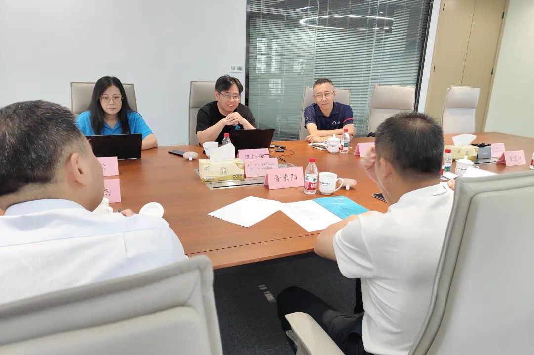 浙江臺州市建設(shè)局與上海市工程質(zhì)協(xié)代表團(tuán)蒞臨蔚建科技考察交流(圖6)