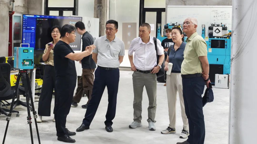 廈門(mén)特區(qū)建設(shè)投資集團(tuán)調(diào)研蔚建科技